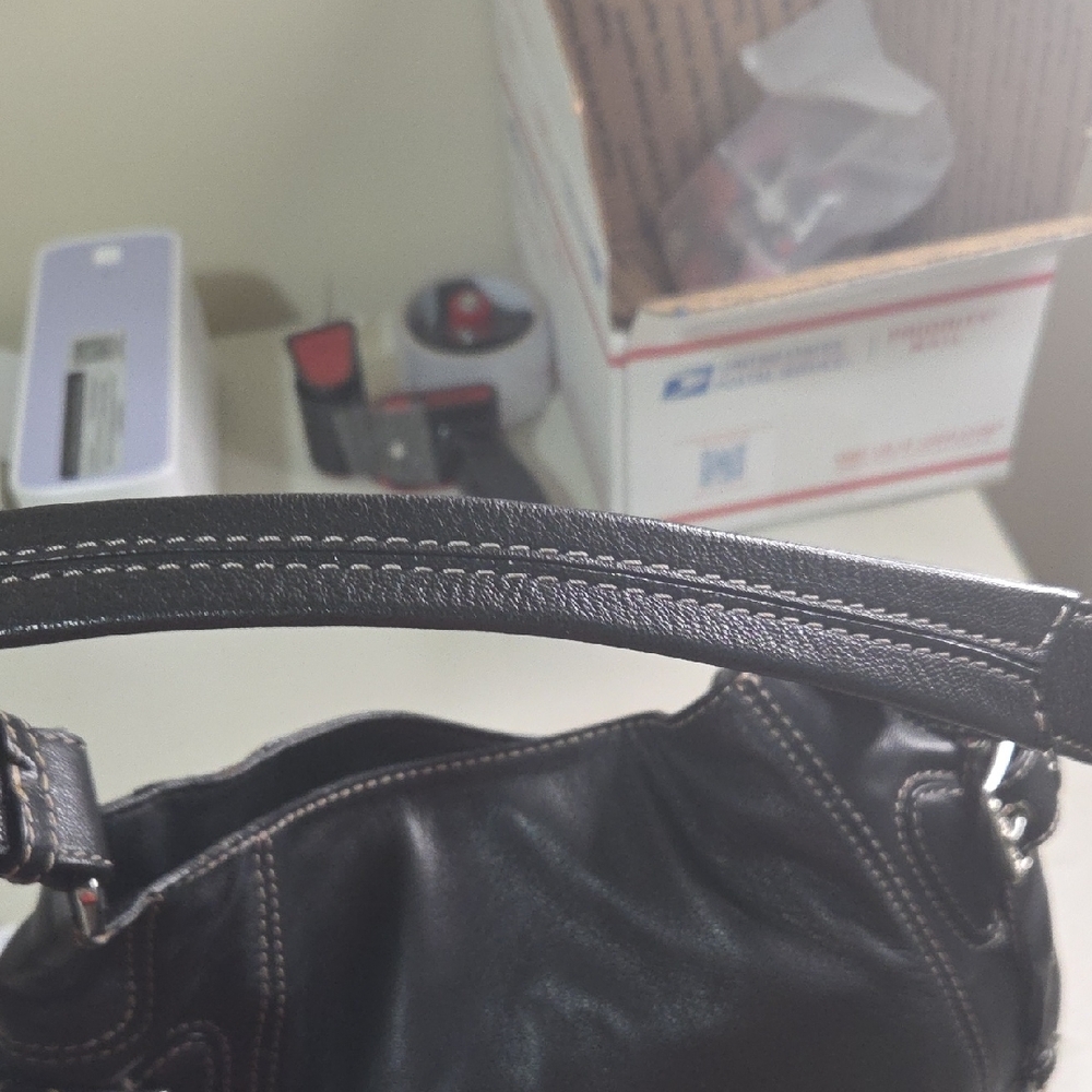 Michael Kors Black Leather Hobo Bag - Picture 3 of 7